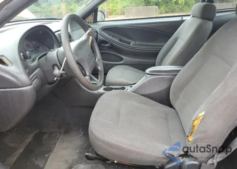 2000 Ford Mustang z USA, uszkodzony, nr VIN 1FAFP404XYF179209